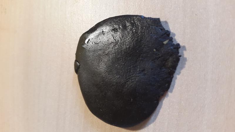 Les 2 alcaloïdes principaux sont la mitragyne et la 7-hydroxymitragynine, qui agissent tous deux sur nos récepteurs opioïdes et en font un agent plébiscité dans le cadre du sevrage aux produits opiacés ainsi que dans celui du traitement des douleurs chroniques.